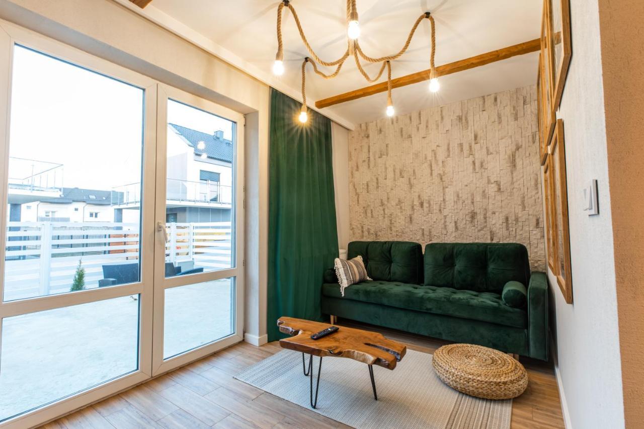 Stylowe Apartamenty Plewiska Exterior foto